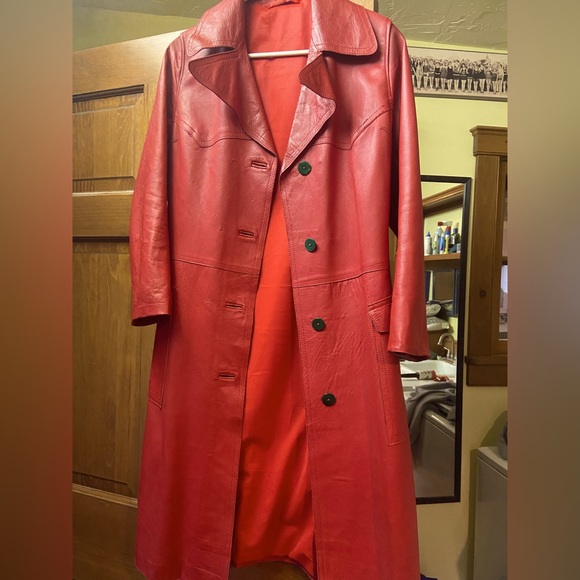 Red leather coat - tailor-made - Picture 1 of 3